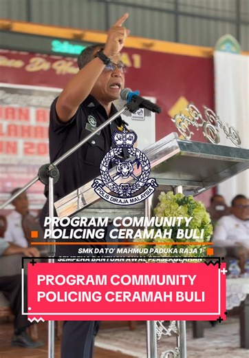𝐏𝐑𝐎𝐆𝐑𝐀𝐌 𝐂𝐎𝐌𝐌𝐔𝐍𝐈𝐓𝐘 𝐏𝐎𝐋𝐈𝐂𝐈𝐍𝐆 : 𝐂𝐄𝐑𝐀𝐌𝐀𝐇 𝐁𝐔𝐋𝐈 Satu Program Community Policing berbentuk ceramah berkaitan isu buli telah diadakan kepada ibu bapa dan pelajar-pelajar SMK Dato’ Mahmud Paduka Raja 1, yang disampaikan oleh Ketua Polis Daerah Tanah Merah Ydh. Supt. Mohd Haki Bin Hasbullah sempena pelaksanaan Bantuan Awal Persekolahan. Program ini telah berlangsung pada 19 Januari 2026 (Isnin), bertempat di Sekolah Kebangsaan Dato’ Mahmud Paduka Raja 1, Tanah Merah, Kel