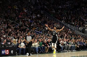 Bucks beat Hawks to reach NBA Cup final against Thunder | ABS-CBN Sports