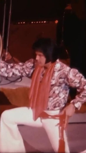 Elvis Presley's Iconic Stage Presence #elvispresley #liveperformance
