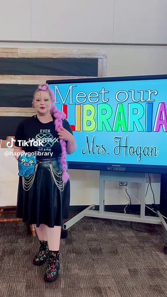 KPop Enthusiasts Unite at the Happiest Library