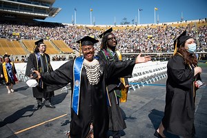 In rollicking ceremony, UC Berkeley graduates cap a challenging college education - Berkeley News