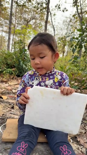 Survival Skills: SMART ideas and USEFUL in forest #camping #useful #ideas #bushcraft | Esther TV3 | Facebook