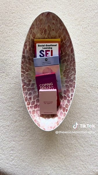 therapy office tour! #therapyofficetour #thewisconsintherapist #therapyoffice #therapyofficedecor