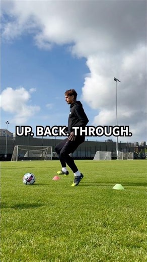 Improve Your Ability to Break Lines #football #futeball #soccer #footballtraining #soccerskills