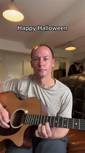 Spooky Guitar Riff Tutorial for Halloween