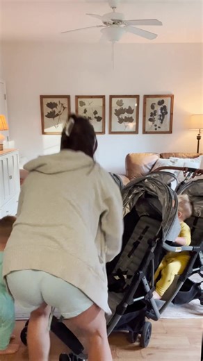 Viral for a reason: lightweight enough to easily load into your trunk and compact enough to stroll through doorways (and crowds) with ease. Did we mention it’s car seat compatible? | Zoe Baby