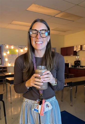 vid from @katielynnteaches 💌