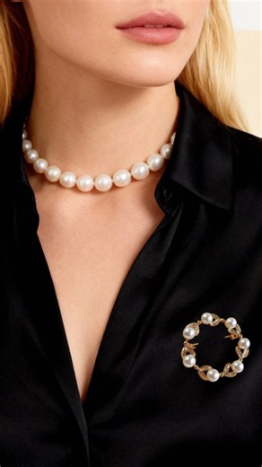 Pearl Aura Brooch Timeless elegance in one detail ✨ This pearl brooch elevates any outfit — from classic blazers to evening dresses. A subtle luxury statement you’ll wear again and again. pearl brooch, women jewelry, elegant accessories, luxury brooch, fashion jewelry, timeless style Pearl Brooch Geometric Ring Design Fashion Jewelry Accessory, Elegant Pin for Coats and Scarves, Unique Clothing Decoration #PearlBrooch #LuxuryAccessory #WomensJewelry #TimelessStyle #FashionTikTok #ElegantLook #St