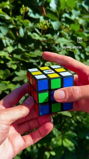 Aisa Laga Magic! 😱 Dekho Kaise Solve Kiya Ye Cube!