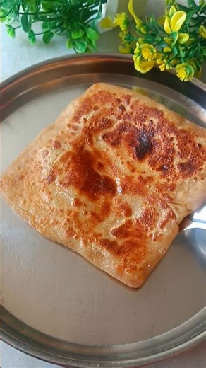 Cheese Paratha In 5 Minutes 🤯 | Crispy & Cheesy Breakfast 🧀