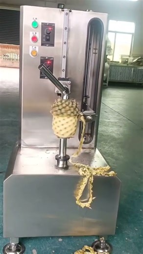 The process of automatic pineapple peeling process - Goodtools and machinery make work easy