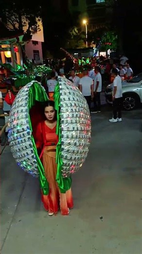 Night Lobster Dance｜Unique Chaoshan Folk Show夜色龙虾舞登场，舞姿别致氛围感独树一帜 #trendingshorts #非物质文化遗产 #非遗文化传承