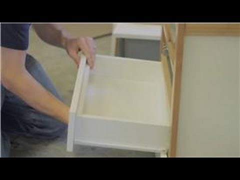 Cabinets 101 : How to Install a Drawer