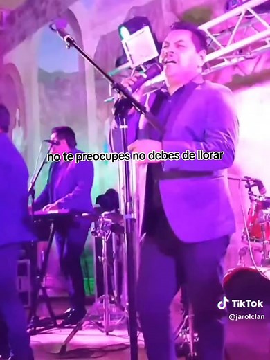 #Losbybys #losbybys #cumbiaromantica #parati #musicatropical #fyp #pasaditoscalientes #foryou #musicabonita🎤🎶🎼