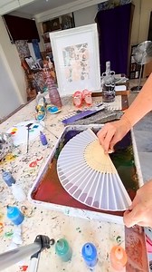 Water Marbling satin hand fans is addictive 😍 | Raynbow Crow Studios