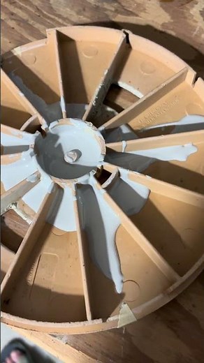 How to seal the pool skimmer crack using concrete sealant