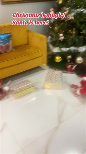 Francesca (@francesca_faife)’s videos with Christmas Magic - The Zone