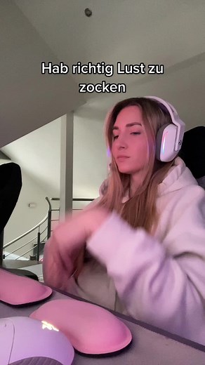 Gaming Setup Insights with Stylish Young Gamer