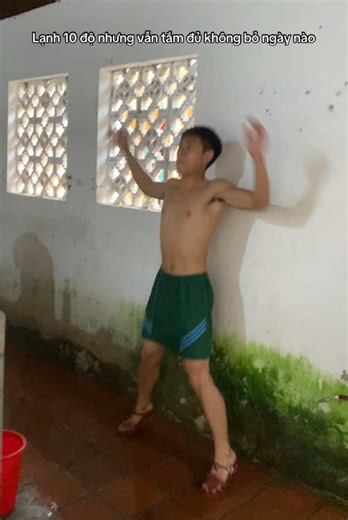 Câu chuyện tắm mùa đông đầy hấp dẫn