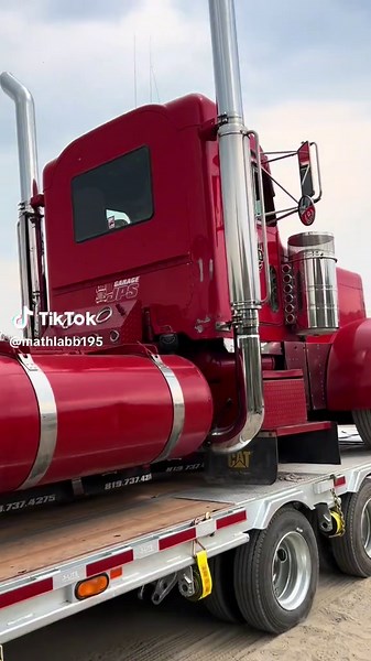 #caterpillar #c15 #racetrucks #peterbilt