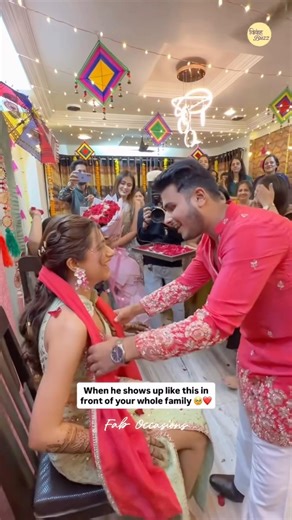 Groom Surprise Visit at Bride's Mehndi | Couple Goals | Bride Home | Shaadi Wala Ghar | Romantic