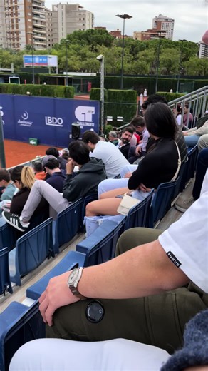 Jeans Styling Tips with Albert Ramos