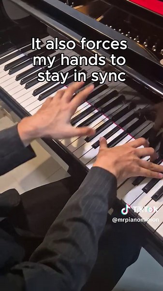 Did you practice today? 😏 #3 I call this warmup the Rattle Etude — because when played at full speed, it rattles like a machine gun. 💥 It may sound flashy, but for me this isn’t about showing off — it’s about building the foundation every pianist needs: speed, control, accuracy, and discipline. This is the very first thing I play before touching any repertoire. Why? Because I see it as stretching for the mind and hands. Just like athletes warm up before a game, I warm up before I play. If my h