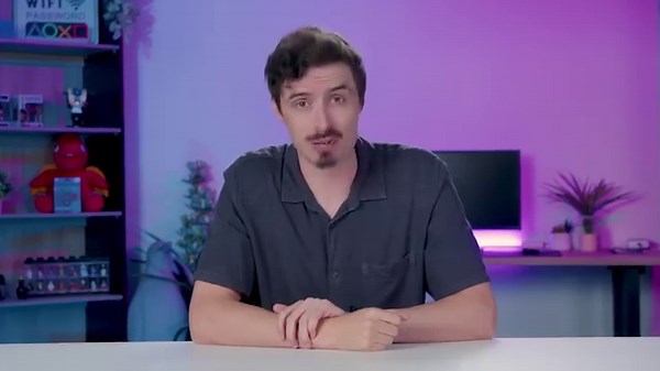 29 reactions | In this video, we put its remarkable speed, outstanding compatibility, and heightened durability to the test. With lightning-fast transfer speeds of up to 2000 megabytes per second and rugged features including IP54 rated dust and splash resistance, sturdy aluminum chassis, and a silicon rubber cover, this SSD is built to withstand anything. | MyBroadband | Facebook