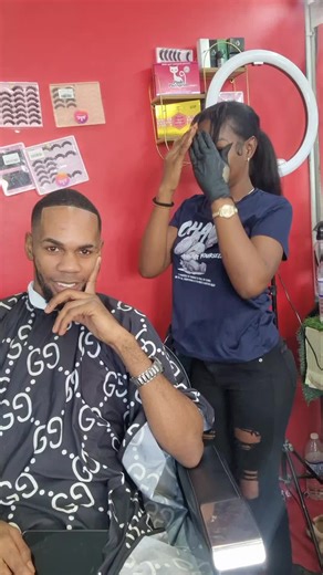 #femalebarber #barbergirl💈 #fyp #viralvideo #fypシ゚viral #haircut #baber#fyppppppppppppppppppppppp