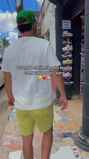 Cuánt@S han visitado una tienda solo por ver a alguien 🙈❤️🫶😍@Gómez🦋 @Jr Gomez920 @Nancy Gomez