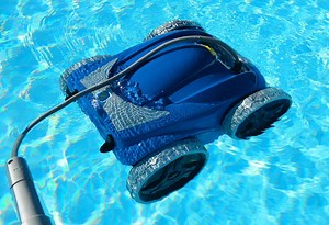 Zodiac Vortex RV 5500 : Test du robot piscine 4X4 à aspiration cyclonique