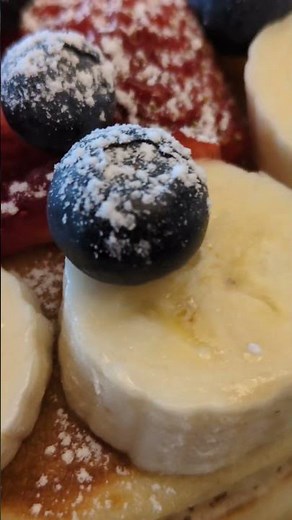 Fruit explosion pancakes