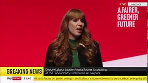 "The Tories are not on the side of working people" Deputy Labour leader Angela Rayner MP says 'families up and down the country are now living on the edge' and asks Prime Minister Liz Truss: "whose side are you on?" Latest: https://trib.al/Rx0iR33 📺 Sky 501 and YouTube | Sky News