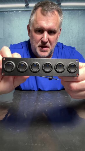 Eunik 6 Gang Rocker Switch Panel for Marine and Automotive