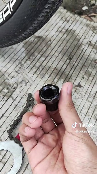 How to Remove Bottom Bracket and Cogs: A Bike Maintenance Tutorial