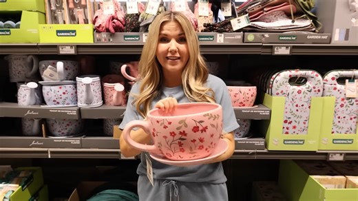 This Aldi strategy is hurting big-box retailers