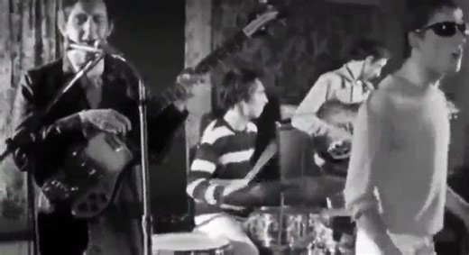 ROGER DALTREY Roger Harry Daltrey (born 1 March 1944) The Who | Space Rocks