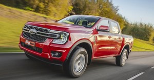 Ford Ranger XLS 2.0 é simples sem ser básica e tem preço de Rampage
