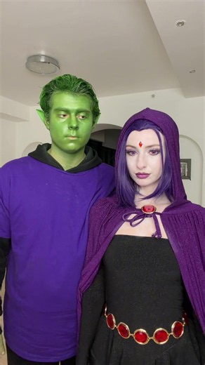 Beast boy and I are dating 💜💚 #halloween #costume #raven #teeentitans #couple couple costume ideas teen titans
