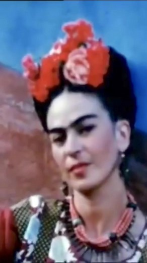 Clips of Frida Kahlo at her home ‘La Casa Azul’ (The Blue House) c. 1930s. #art #arthistory #fridakahlo #history #fyp#foryou #learnontiktok