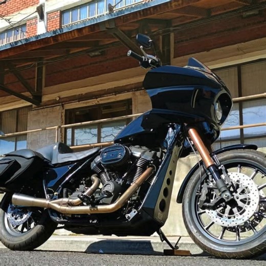 Not so long ago, FXRs were tearing up the open roads of the Magic Valley & Treasure Valley, soaking up the sun and the freedom of the ride. Today, we’re stuck longing for those days… But if the weather’s keeping you in, now’s the perfect time to talk to our service team about custom builds straight out of our shop! Let’s get your ride dialed in for when the sun returns. #FXRForever #BuiltNotBought #SnakeHarleyDavidson #SnakeHD #HarleyPerformance #MagicValley #TreasureValley | Snake Harley-Davids