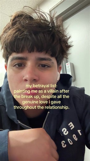 ddisorientated (@ddisorientated)’s video of villain makeup