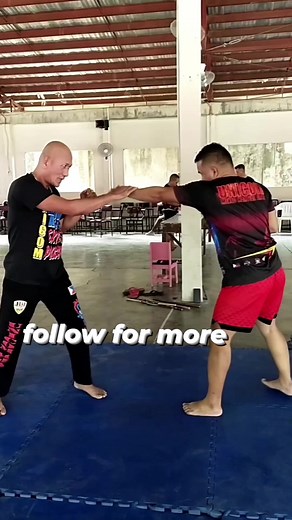basic leg sweeping takedown #martialarts #selfdefense #everyonehighlightsfollowers #trendingreels #highlightsシ゚ #virals #unicommma #friends #highlightseveryone | Edmund Duray