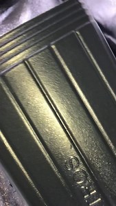 Seu ventilador pode estar queimando suas plantas e você nem percebe O famoso wind burn acontece quando o vento bate direto nelas: folhas ressecadas, enroladas e crescimento travado. Pra evitar isso no cultivo indoor, ajusta o fluxo de ar: – Ventilador fixo? Deixa o vento indireto, só movimentando o ambiente. – O ideal? Ventilador oscilante, espalhando o ar sem estressar as plantas. Uma ventilação bem feita faz toda diferença no seu grow 🌱 Quer melhorar a circulação de ar? Tem tudo aqui na Growp