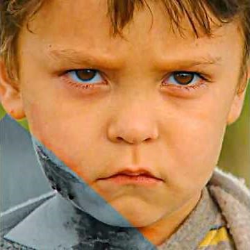 ⏳🔫🌀⟪"Looper" (2012) ⟫I saw a mom who would die for her son. #movie #edit #shrots