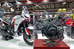 Moto Morini (re)sort son 1200 cm3 dans une X-Cape 1200 et la Milano