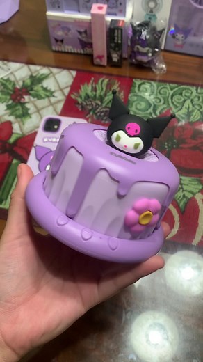 sneak peek again! 💜 some of the items available next live! stay tuned. just fixing some things (been stressed these past few days) 😵‍💫🫠 so I wasn’t able to go live and I MISS YOU ALL! catch these babies this weekend 😍 see you!!! 💜 #kuromistopph #kuromi #kuromicore #kuromisanrio #kuromilover #kuromifytheworld #kuromishop #sanrio #fyp #cute