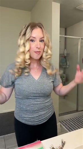Curls are curlin’! Sample UGC hair tutorial #ugccreator #ugc #hairtok #millenial