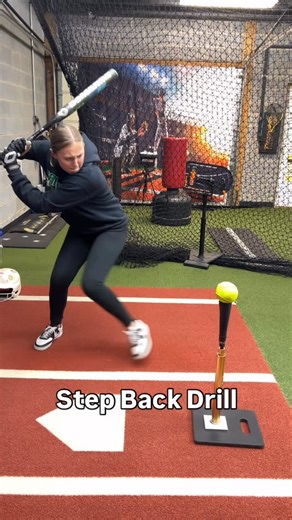 Chaise Swisher / Swing Development on Instagram: "🔥Step Back Drill🔥 This drill is a classic for load preparation. You can work so many things with the load in this drill! ✅Shoulder Angles ✅Hip Coil /Internal rotation ✅Separate/Stretch ✅Weight Distribution/Feeling the ground ✅Exploding #baseball #softball #hitting #drills"