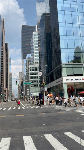 Walking around New York City Street , Manhattan 🇺🇸 | New York 4k